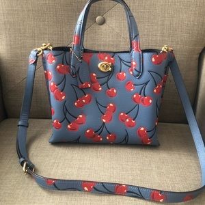 Coach Willow 24 Cherries Washed Chambray